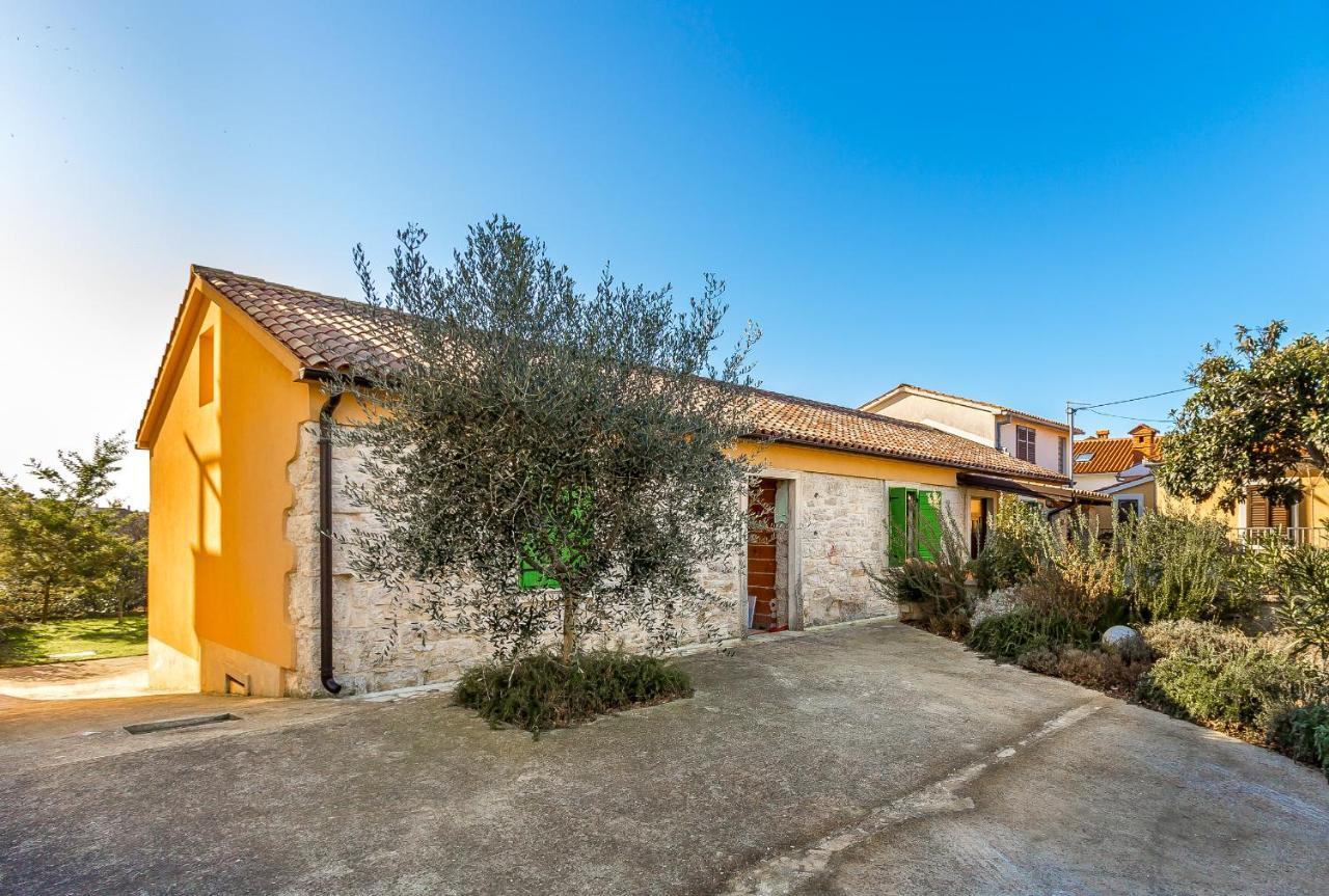 House Dragan 1980 Villa Pula Exterior foto